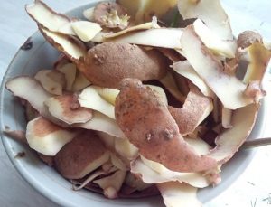 Шкарлупи із картоплі для очищення димоходів
